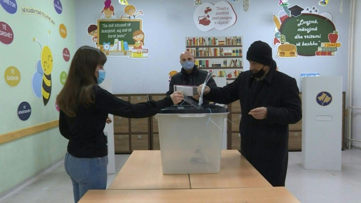 IMAGES Kosovars went to the polls Sunday in an early election that could see a new generation of politicians take the lead after tapping into widespread frustration and fatigue with the political establishment.