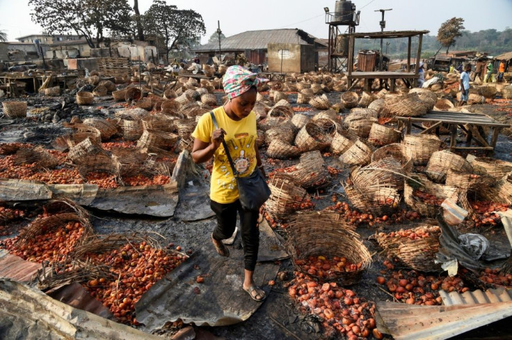 Deadly ethnic clashes between the northern Hausa and southern Yoruba traders destroyed the Shasha market in Ibadan