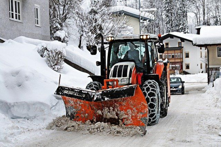 snow-plough-4602073_640