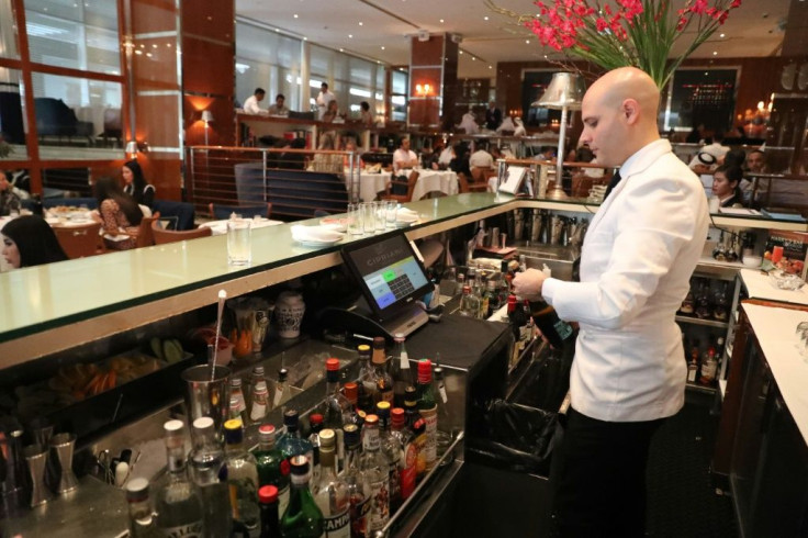 Dubai still offers corporate highrollers a range of amenities that Riyadh is unlikely to any time soon -- including alcohol with their business lunches