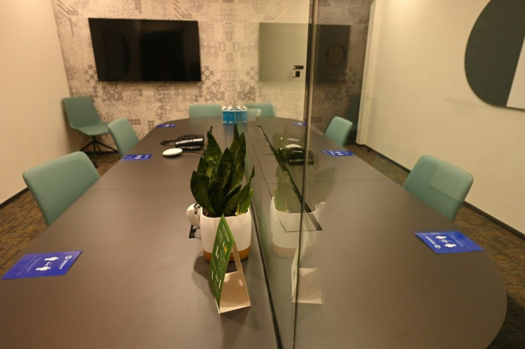 Meetings rooms at Connect@Changi will have glass panel dividers, where busineess travellers can communicate via intercom