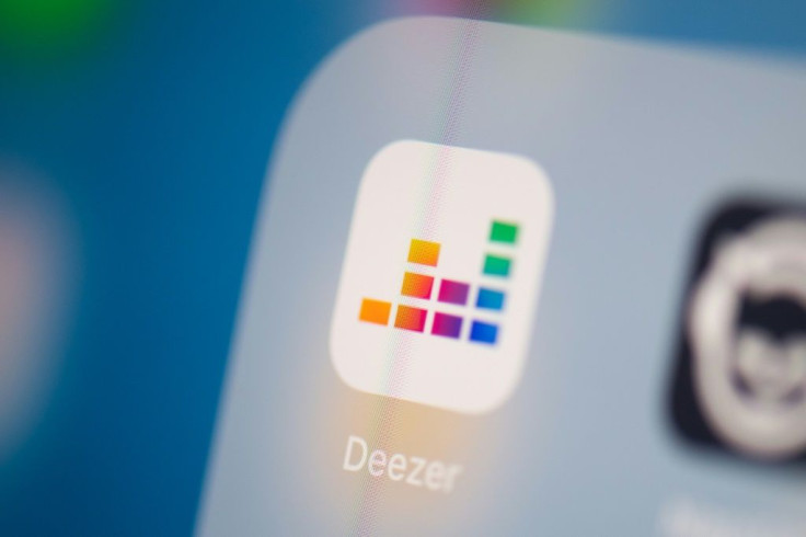 A French study found switching to a "user-centric model" would redistribute 4.5 million euros a year from the top 10 artists on Spotify and Deezer, but spread it very thinly around artists lower down
