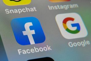 Facebook and Google have become the dominant forces for online advertising in many parts of the world, making it harder for news media organizations seeking a transition to digital