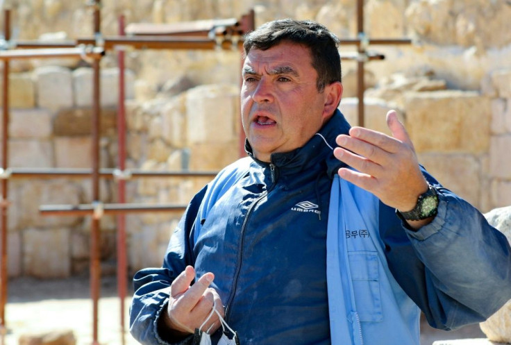 Franco Sciorilli, an Italian expert, supervises workers employed under the UNESCO pilot project