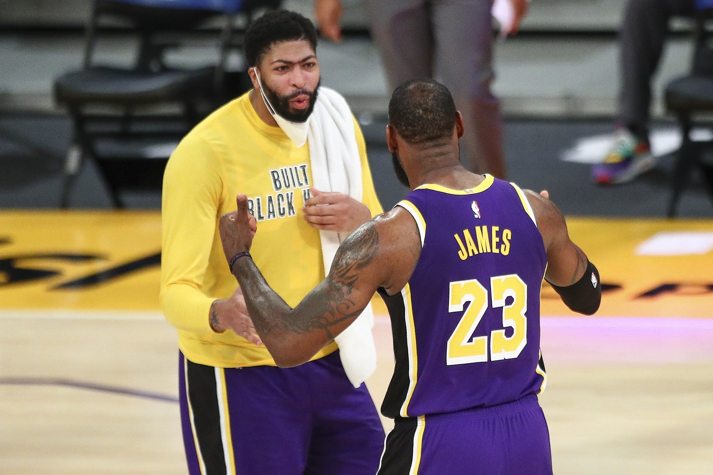 Lakers Vs Suns LeBron James Preparing For Anthony Davis To Miss Game IBTimes