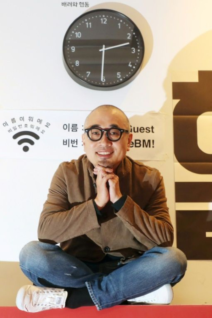 Kim Bong-jin and his wife became the first South Koreans to sign the Giving Pledge, a campaign to get the world's ultra-rich to donate at least half their wealth