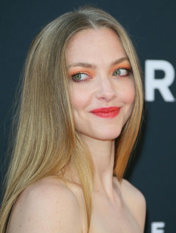 Amanda Seyfried Auditioned For Wicked And Was Up Against Ariana Grande For Lead Role 