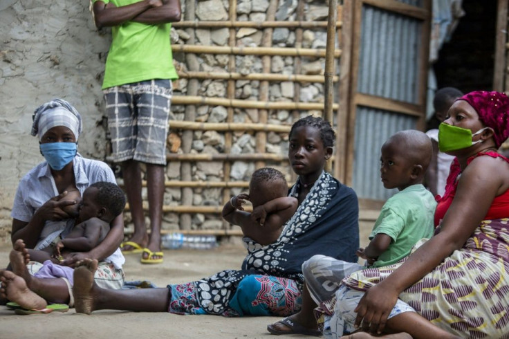 The scramble for food is obvious in the Pemba neighbourhood of Paquite Quete, where many displaced people have moved in with locals