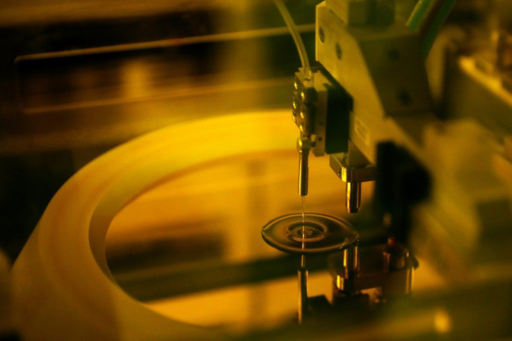 A key component in everyday products such as cars and mobile phones, semiconductors are currently in short supply worldwide and Europe is dependent on Chinese and American imports in a market estimated at 440 billion euros ($523 billion).