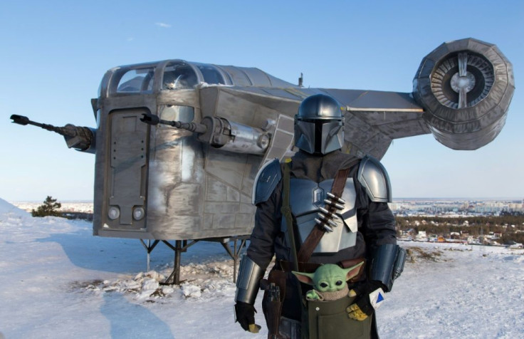 Star Wars fans in Russia have built a giant replica of a spaceshipÂ from the spinoff series "The Mandalorian" and installed it in a park in one of the coldest cities on Earth, Yakutsk