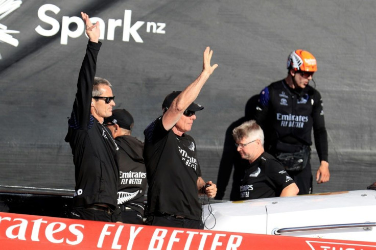 Team New Zealand reeled off five wins in a row to take the trophy