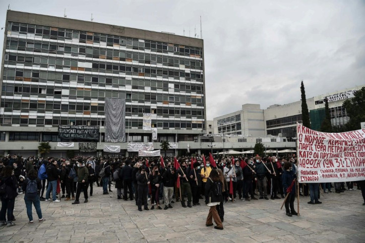 Students have protested against a plan for a new special police force for fighting violence at Greek universities