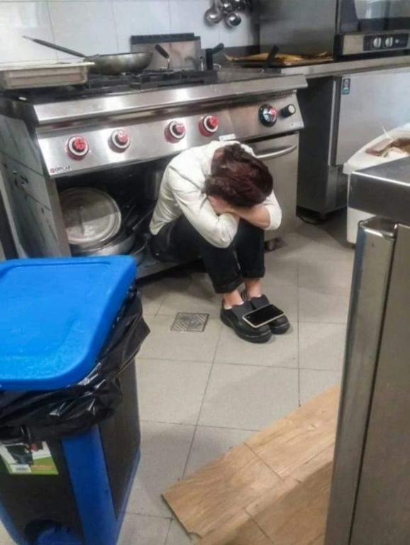 The picture of a despairing Camilla Moccia has gone viral
