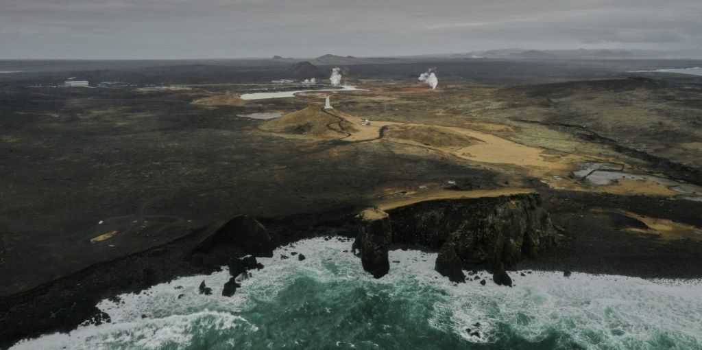 Icelandic Volcano Subsiding After First Eruption In 900 Years | IBTimes