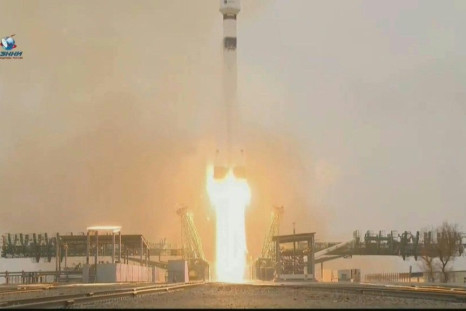IMAGESA Russian Soyuz rocket blasts off from the Baikonur cosmodrome in Kazakhstan carrying 38 foreign satellites after takeoff was twice postponed due to technical issues, Russian space agency Roscosmos says.Video published by the Russian space agency s