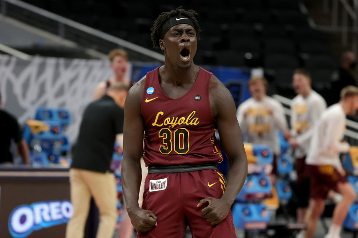 Aher Uguak Loyola Chicago Basketball