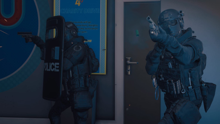 Ready Or Not is an FPS game that mimics tense real-world crime scenarios that involve a tactical police response
