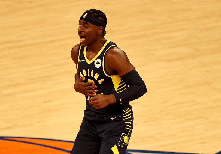 Aaron Holiday #3 of the Indiana Pacers