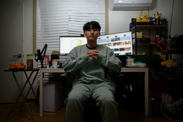 Some livestreamers have moved into the mainstream, including appearances on TV variety shows and sports commentating