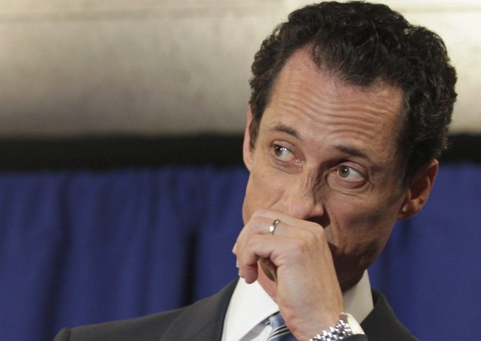 U.S. Congressman Anthony Weiner D-NY speaks to the media in New York, June 6, 2011. Representative Anthony Weiner admitted on Monday to sending a lewd photo of himself to a 21-year-old female college student over his Twitter account after previously den