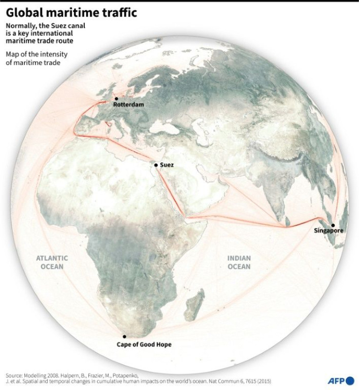 Map of the intensity of global maritime traffic and the importance of the Suez Canal.