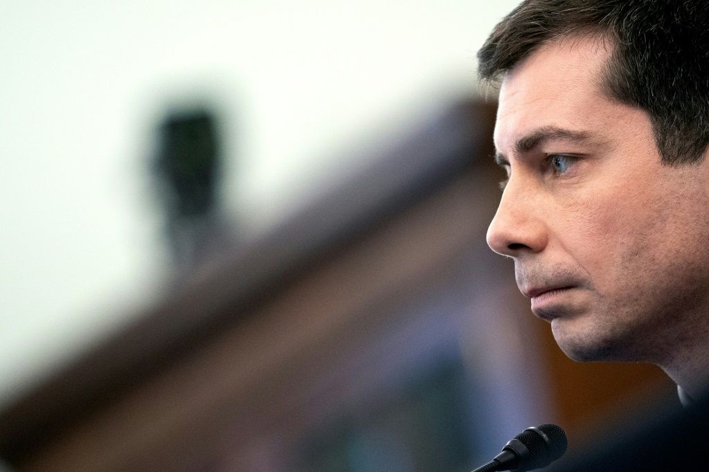 Pete Buttigieg Under Investigation For Use Of Government Planes ...