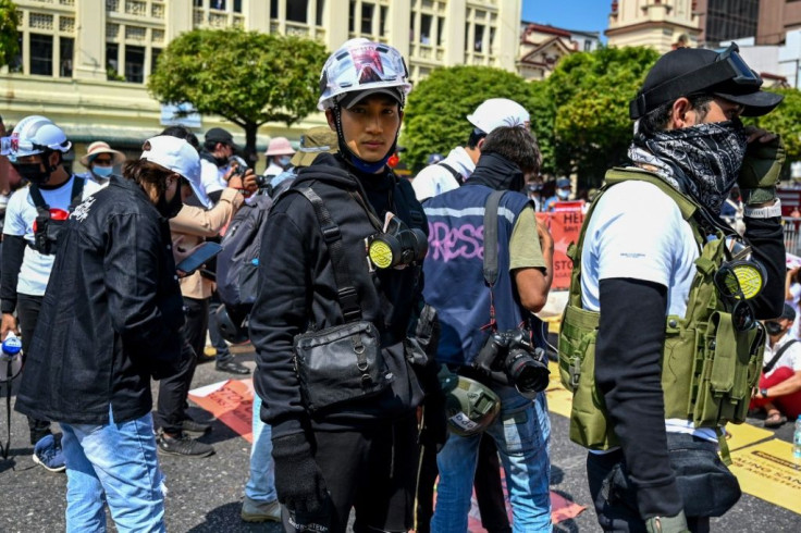 The Myanmar military has arrested leading actor, model and heartthrob Paing Takhon for supporting the anti-coup protests