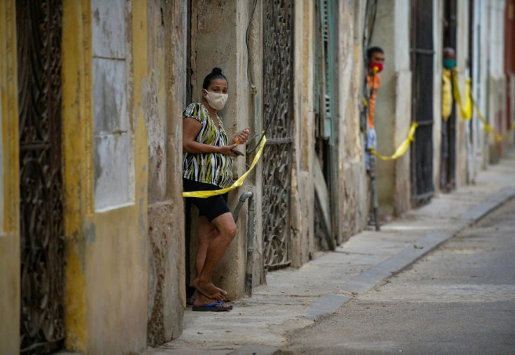 Cuban authorities have announced new measures to control a surge of Covid-19