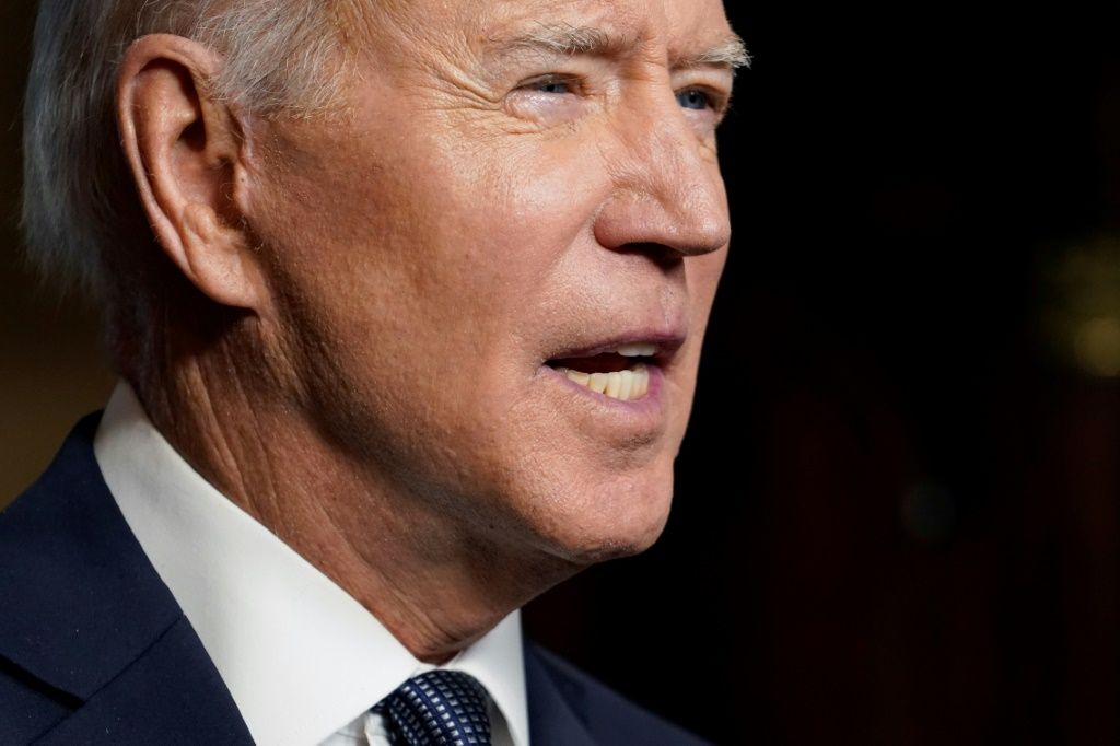 Biden Drops Promise For Quick Expansion In Refugee Admissions | IBTimes