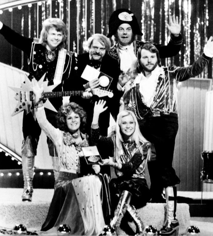 ABBA after winning Eurovision for "Waterloo" (from L to R, up) Björn Ulvaeus, music producer, writer and manager Stig Anderson, Swedish record producer, composer Sven-Olof Walldoff and Benny Andersson, Anni-Frid Lyngstad (Frida) and Agnetha Fältskog