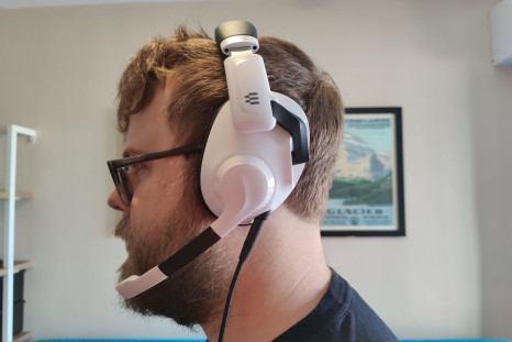 The EPOS H3 headset is perfectly fine, but doesn't stand out in any area