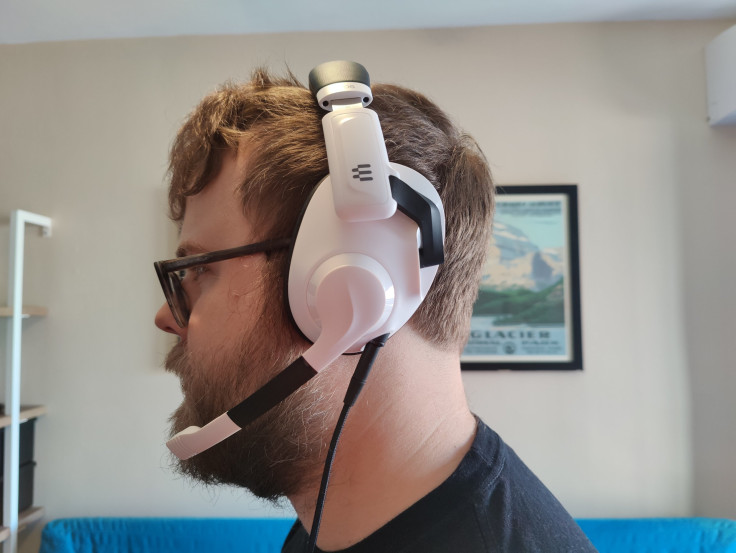 The EPOS H3 headset is perfectly fine, but doesn't stand out in any area