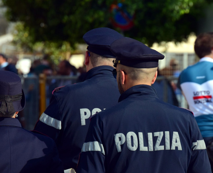 police-3409448_1920