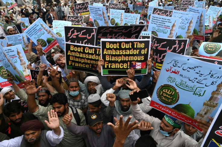 Supporters of the Tehreek-i-Labbaik Pakistan party protested across the country when its leader was arrested after calling for a march on the capital to demand the French envoy's expulsion