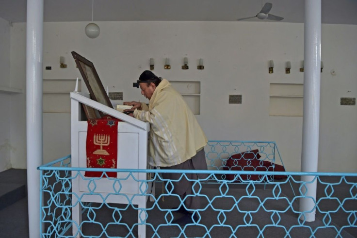 Simentov continues to mark the Jewish new year Rosh Hashanah and Yom Kippur holidays at the synagogue -- sometimes even accompanied by Muslim friends