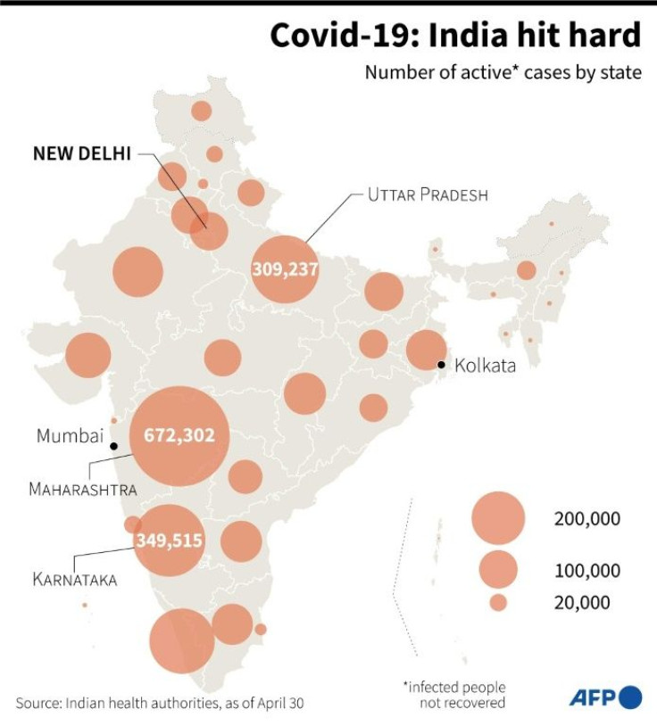 Map showing the number of active cases per Indian state as of April 30.