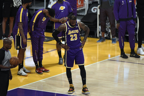 LeBron James #23 of the Los Angeles Lakers r