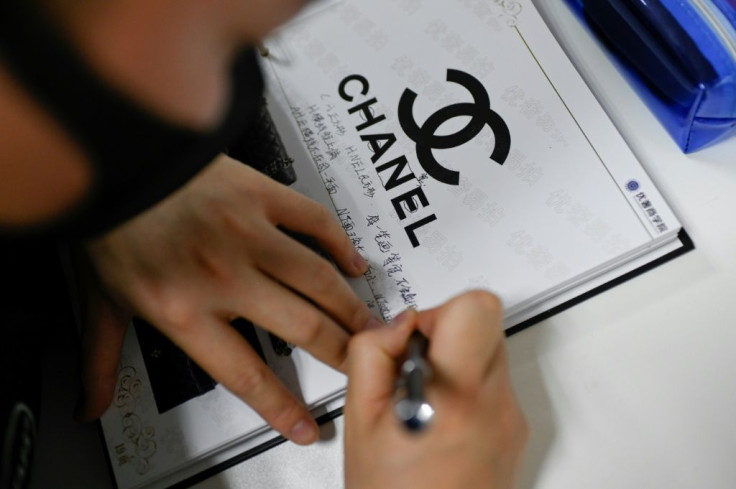 An expert eye for telling a bona fide Chanel handbag from a bogus one is a skill set in hot demand across China
