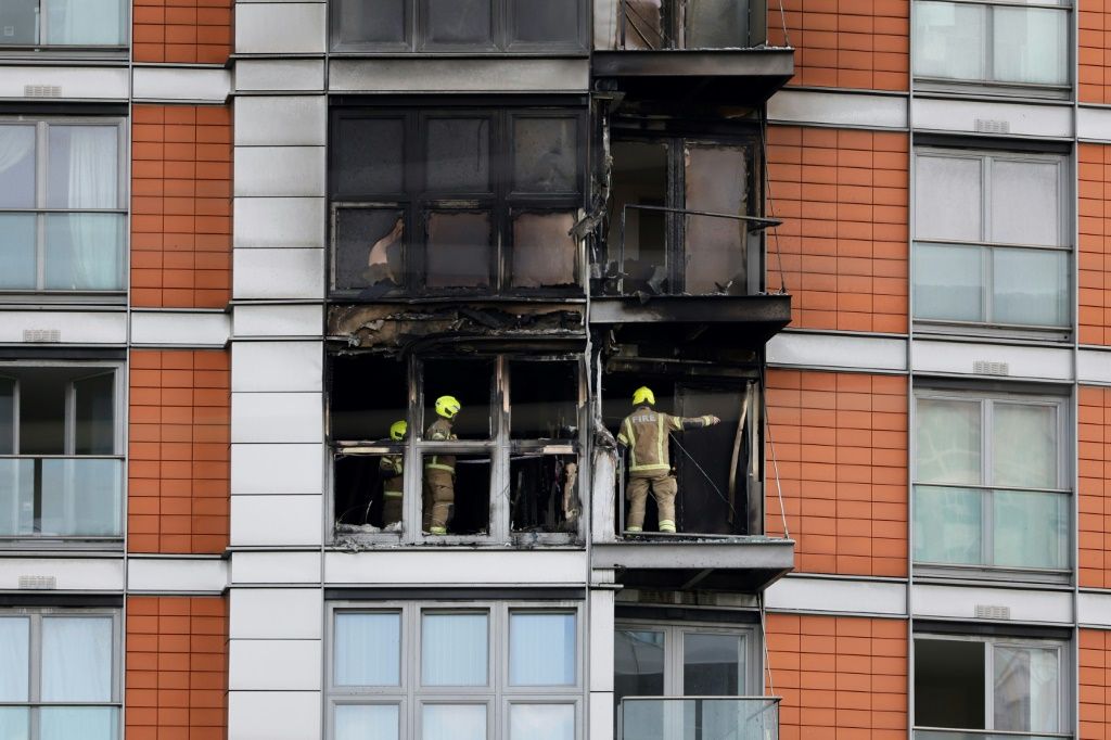 Blaze Rips Through London Tower With Same Cladding As Grenfell | IBTimes