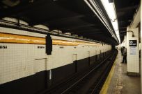 subway-station-690894_1920