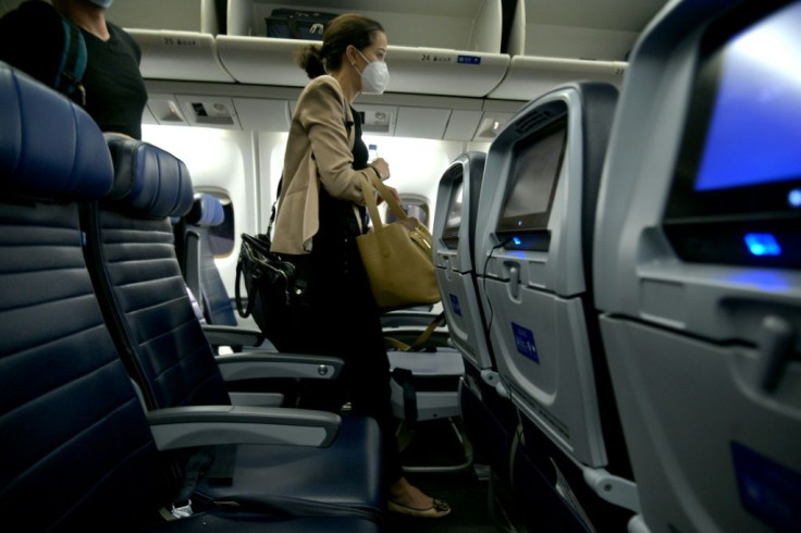 US regulators are imposing big fines on passengers who behave badly and flout rules, including refusing to wear masks on board