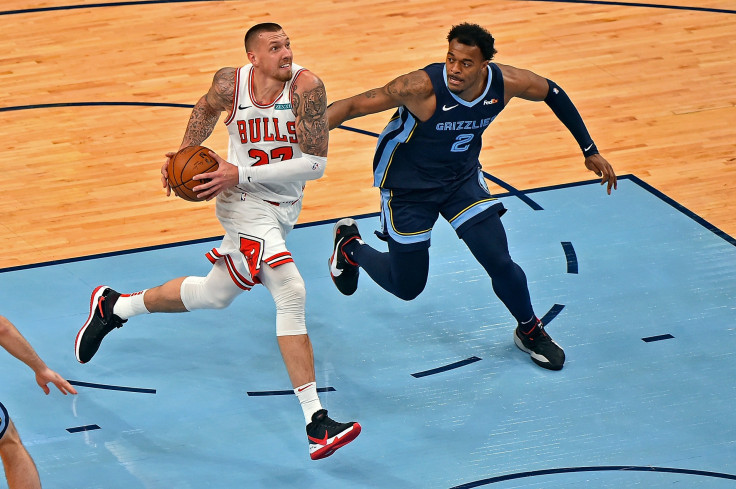 Daniel Theis #27 of the Chicago Bulls