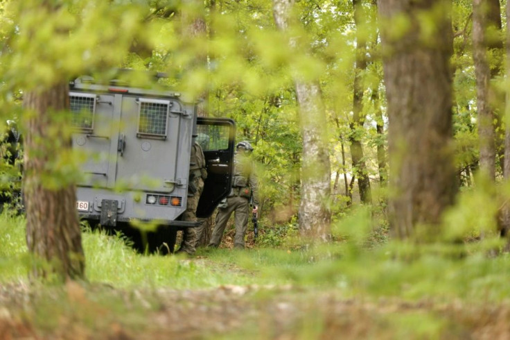 Belgian special forces deploy in a national park in northeast Belgium to hunt for a soldier who has allegedly threatened state and public figures