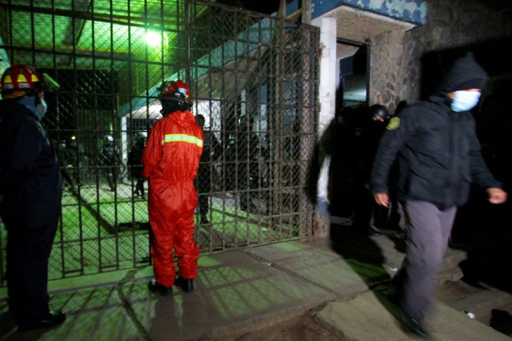 Hundreds of police have been deployed to restore order after violence left at least seven inmates dead at a prison in western Guatemala