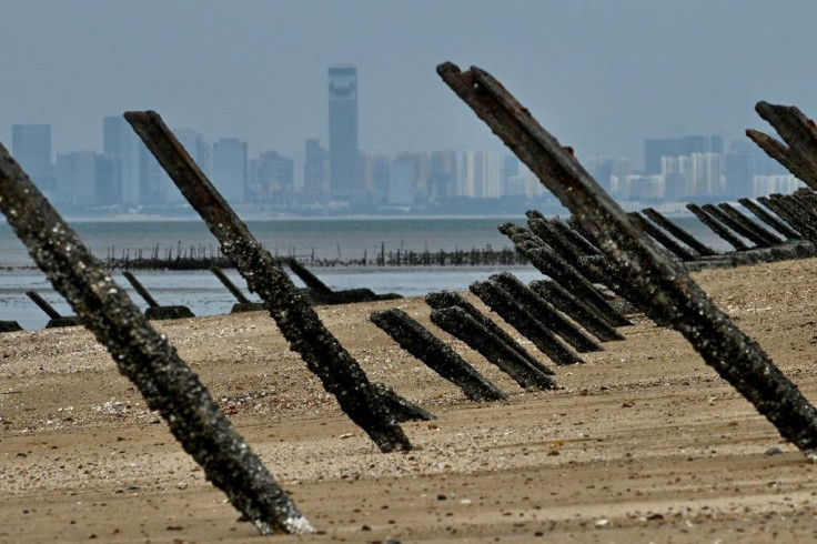 Spikes placed on the coast of Taiwan's Kinmen islands - located just 3.2 kms (two miles) from mainland China - to help prevent a military invasion
