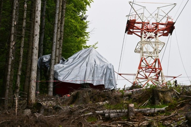 14 people died when the cable car hit a support pillar before plunging to the ground