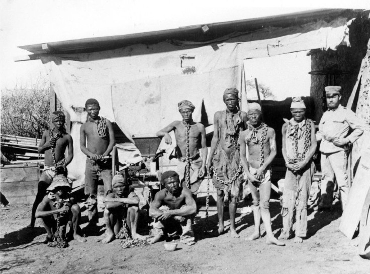 At least 60,000 Herero and around 10,000 Nama were killed between 1904 and 1908. In this photo, a soldier probably belonging to the German troops supervises Namibian war prisoners