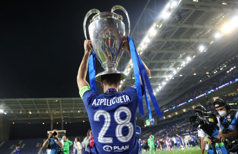 Chelsea's Spanish defender Cesar Azpilicueta lifts the Champions League trophy