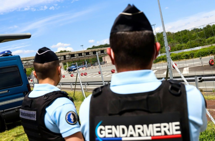 Some 300 gendarmes backed up by seven armoured vehicles, seven helicopters as well as sniffer dogs spent Sunday searching the forest