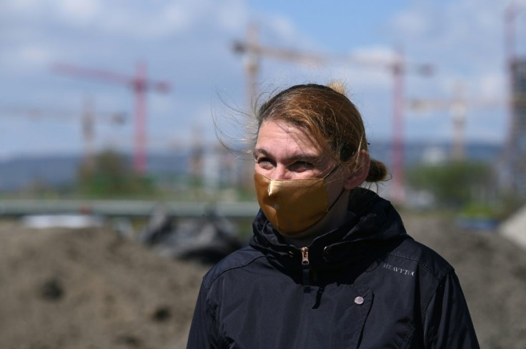 Local district mayor Krisztina Baranyi and Budapest city mayor Gergely Karacsony both oppose the scheme and the city has renamed nearby streets to make their view crystal clear